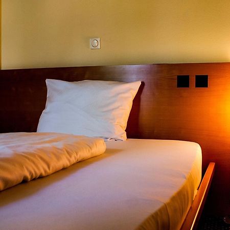 Plaza Suites Рюссельсгайм Екстер'єр фото